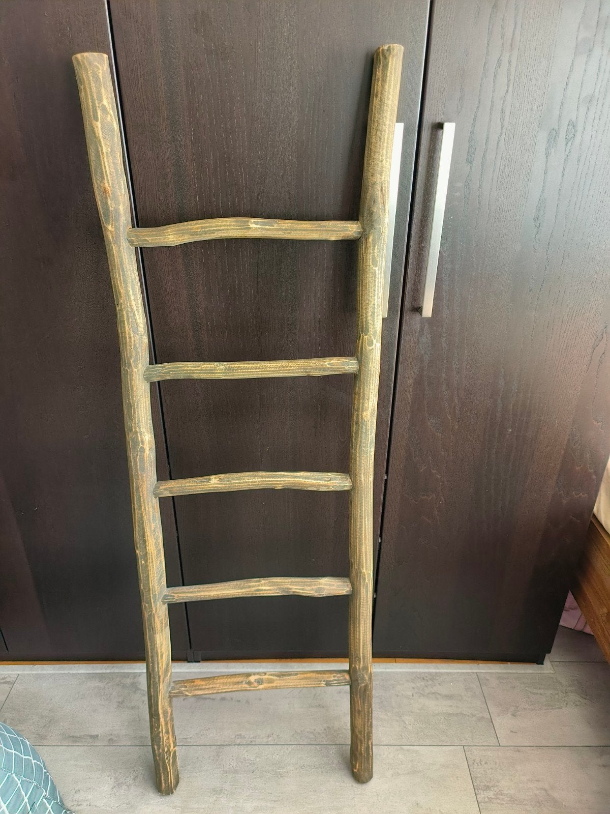 Houten decoratieve ladder - zo goed als nieuw, Doe-het-zelf en Verbouw, Ophalen, Zo goed als nieuw, Ladder, Minder dan 2 meter
