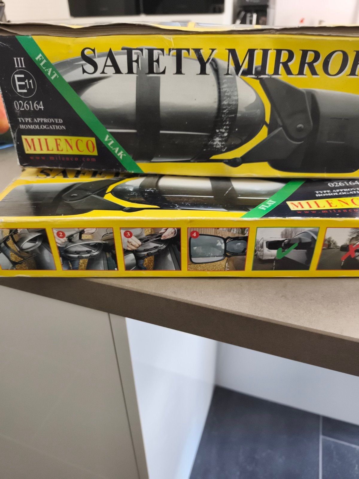Milenco Safety Mirror - Vlak, Ophalen of Verzenden, Zo goed als nieuw