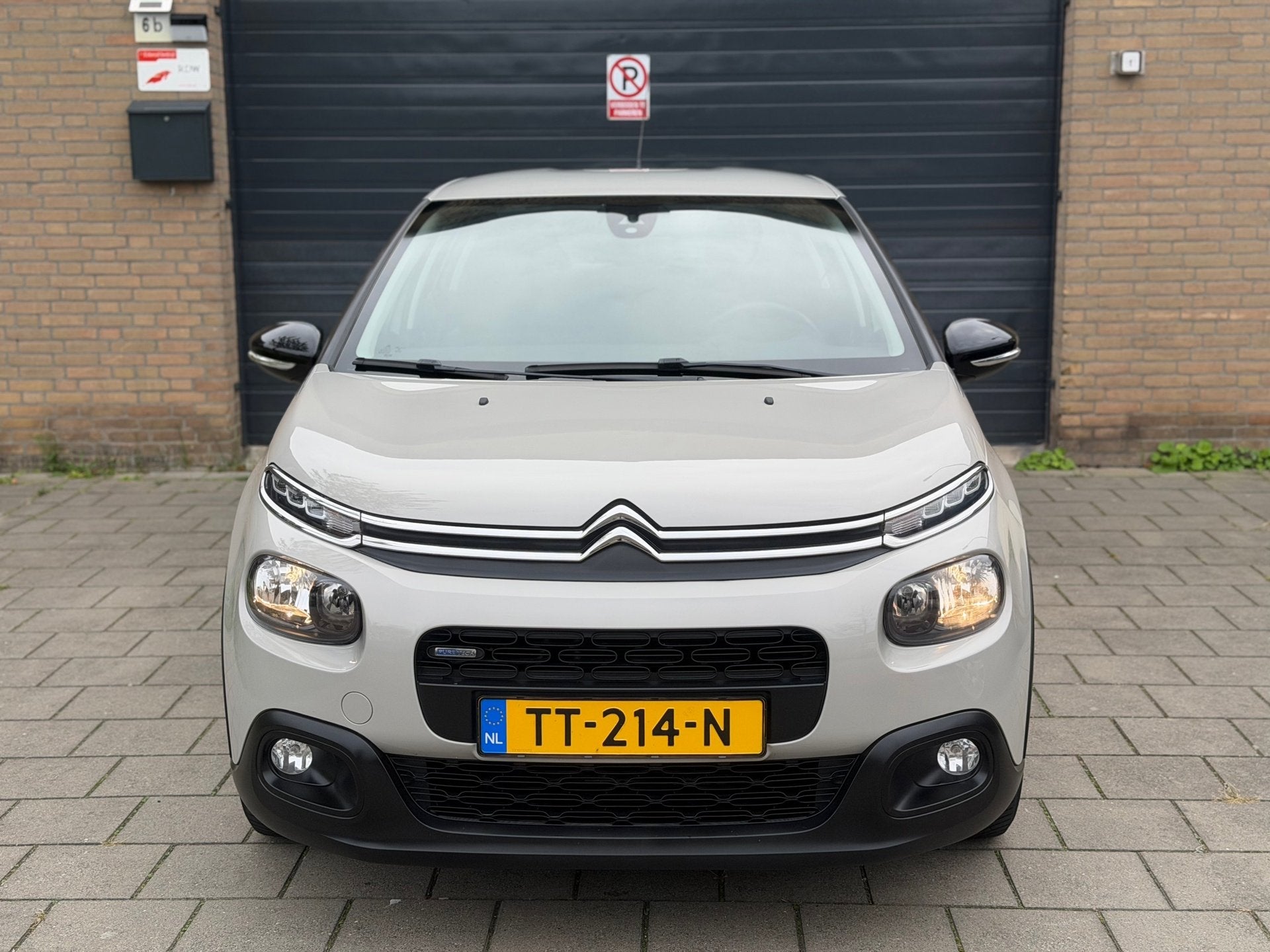 Citroen C3 1.2 PureTech Feel Apk Airco cruise Control Elekt., Auto's, Dealer onderhouden, Euro 6, 1199 cc, 82 pk