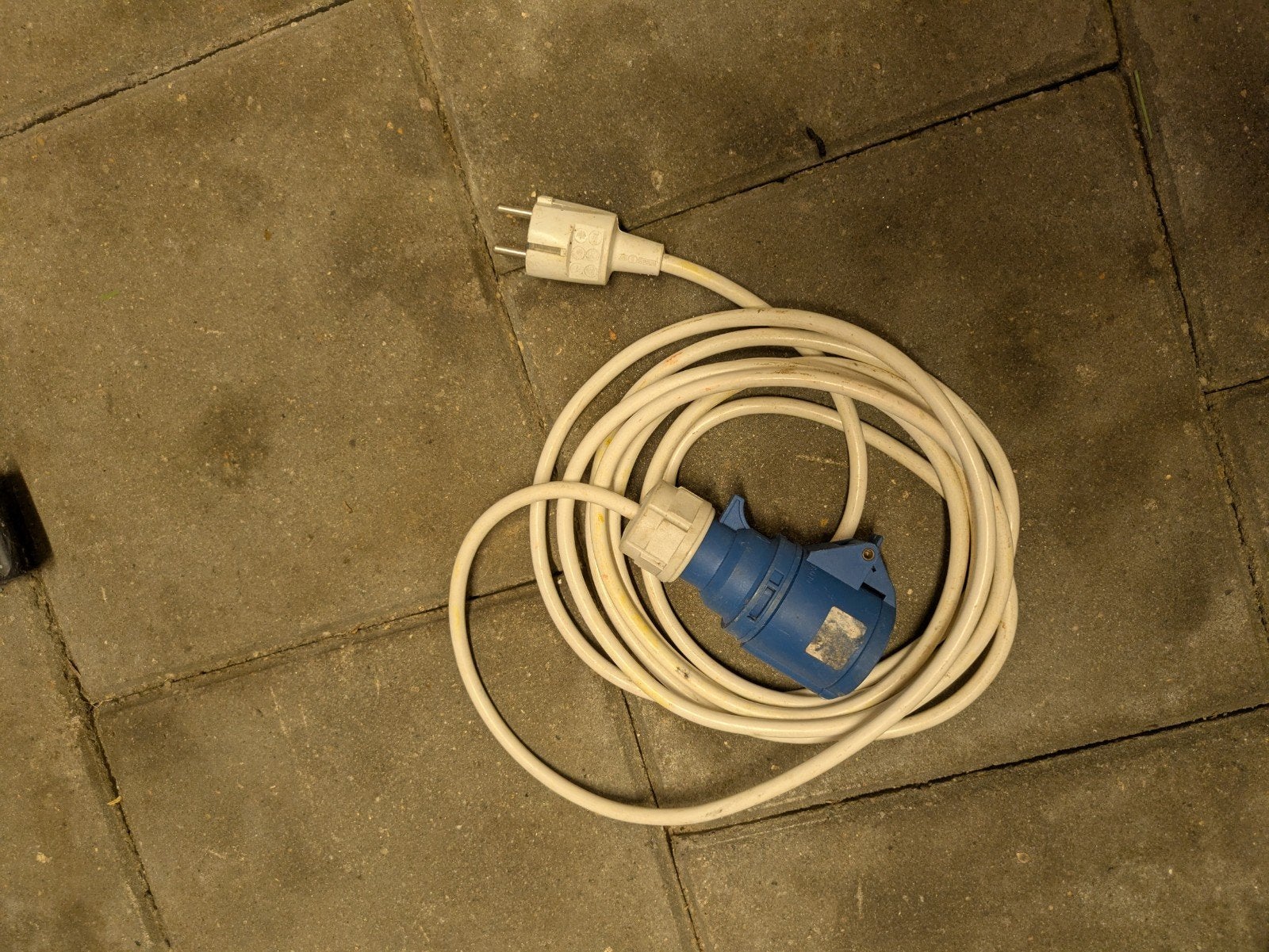 Apeks CEE verlengkabel 2P+E, 16A, 220-250V, IP44, Ophalen, Gebruikt, Overige merken, Kabel of Snoer
