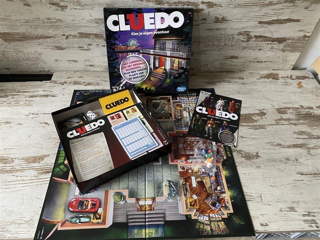 Cluedo vierkante doos kies je eigen avontuur [s142]