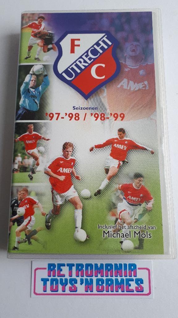 vhs fc utrecht - seizoenen 97-98 en 98-99, Cd's en Dvd's, Alle leeftijden, Verzenden, Zo goed als nieuw