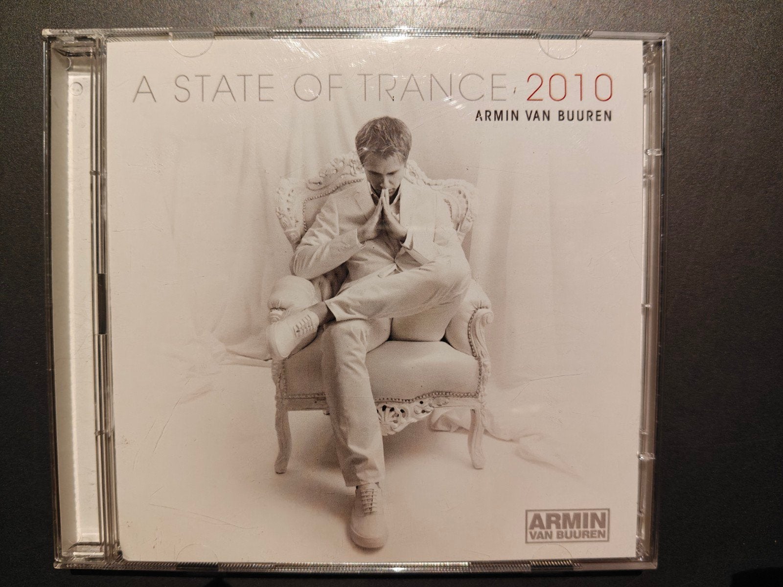 Armin van Buuren - A State of Trance 2010 (2CD), Dance, Ophalen of Verzenden, Zo goed als nieuw, Album