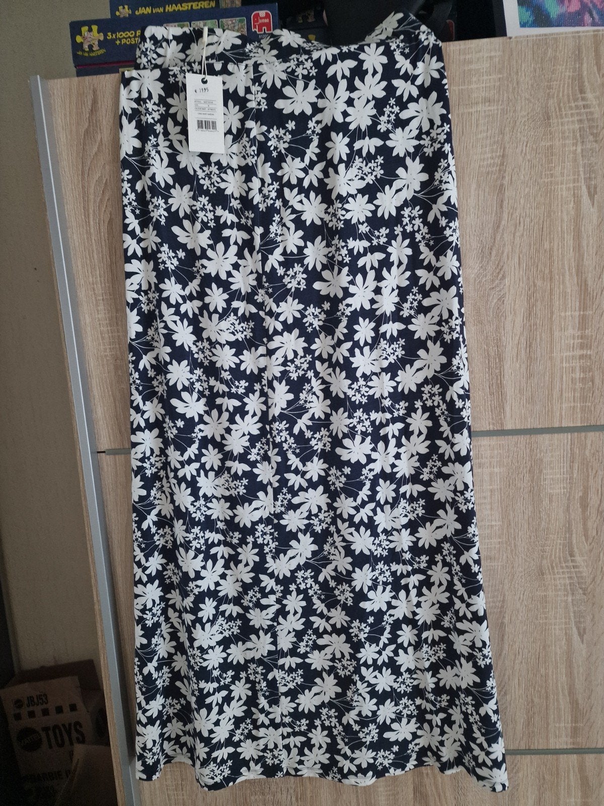 Lange rok met bloemenprint, Maat 38/40 (M), Blauw, Ophalen of Verzenden, Onder de knie