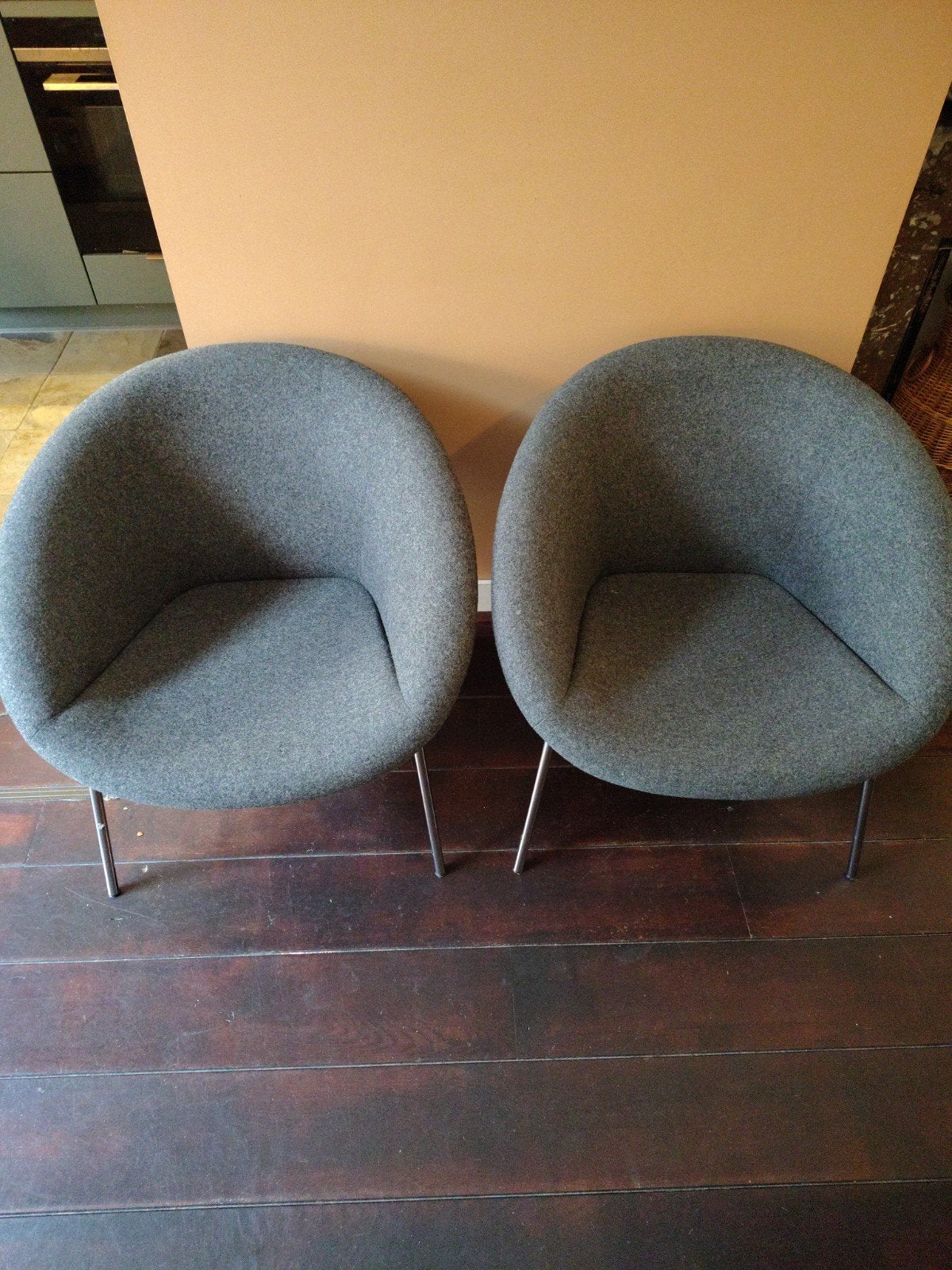 2 grijze design fauteuils Walter Knoll 369, Gebruikt, Minder dan 75 cm, Ophalen of Verzenden, Stof