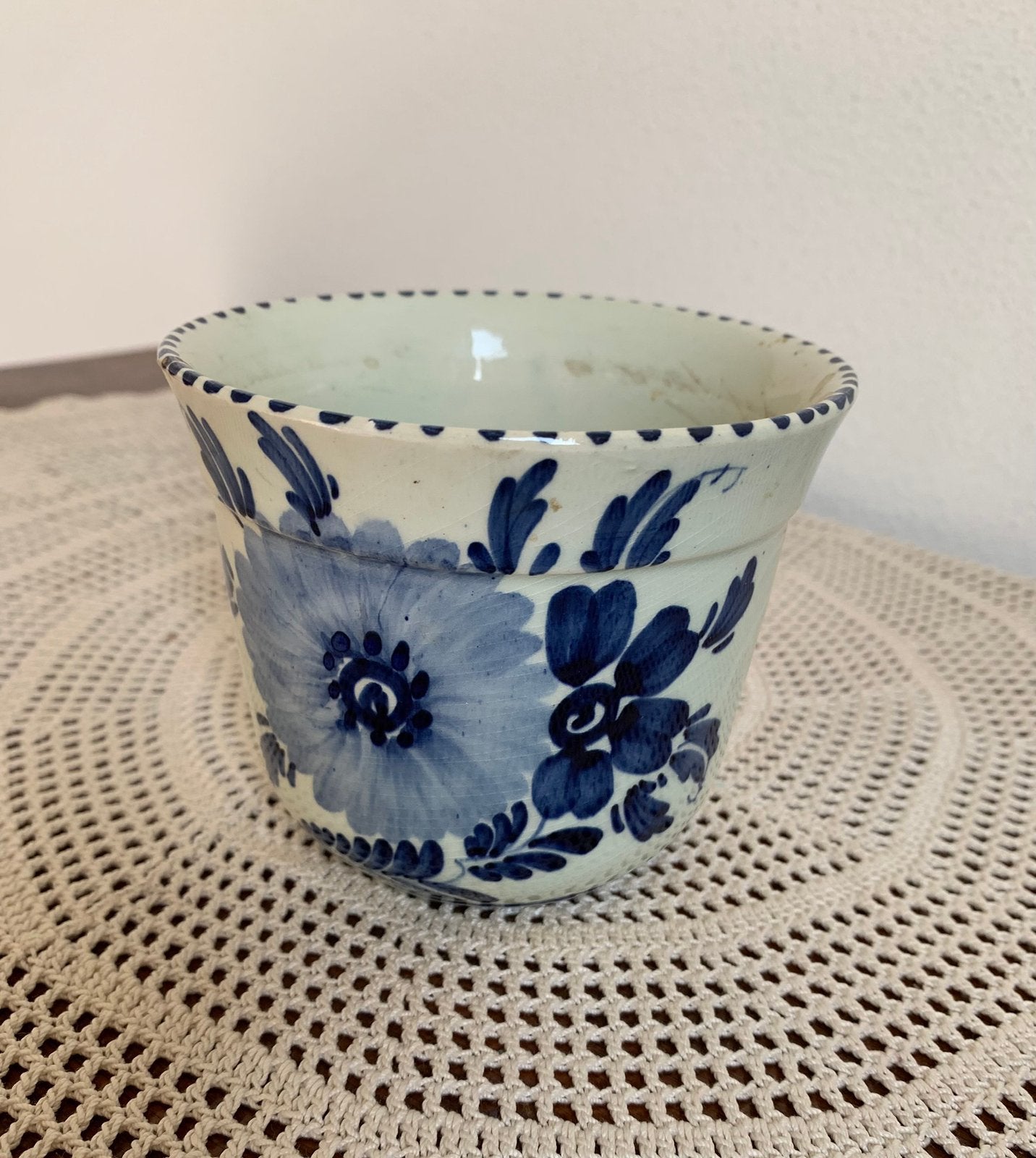 Vintage bloempotje Delfts blauw bloem, Gebruikt, Rond, Binnen, Ophalen of Verzenden