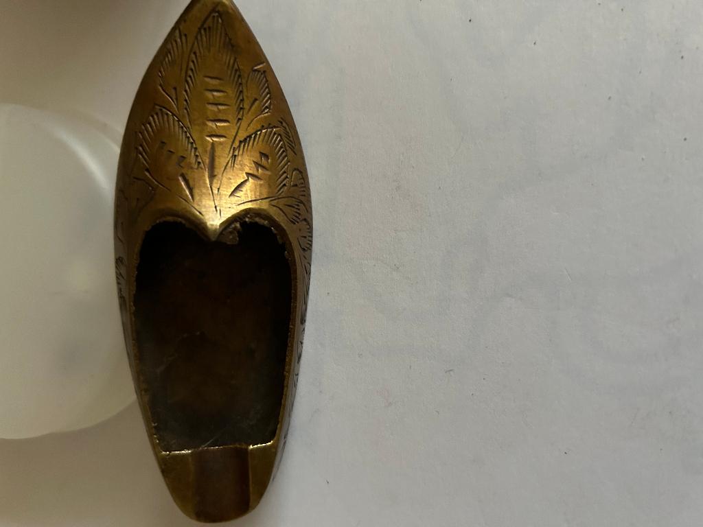 Kleine koperen asbak in de vorm van een schoen, Ophalen of Verzenden