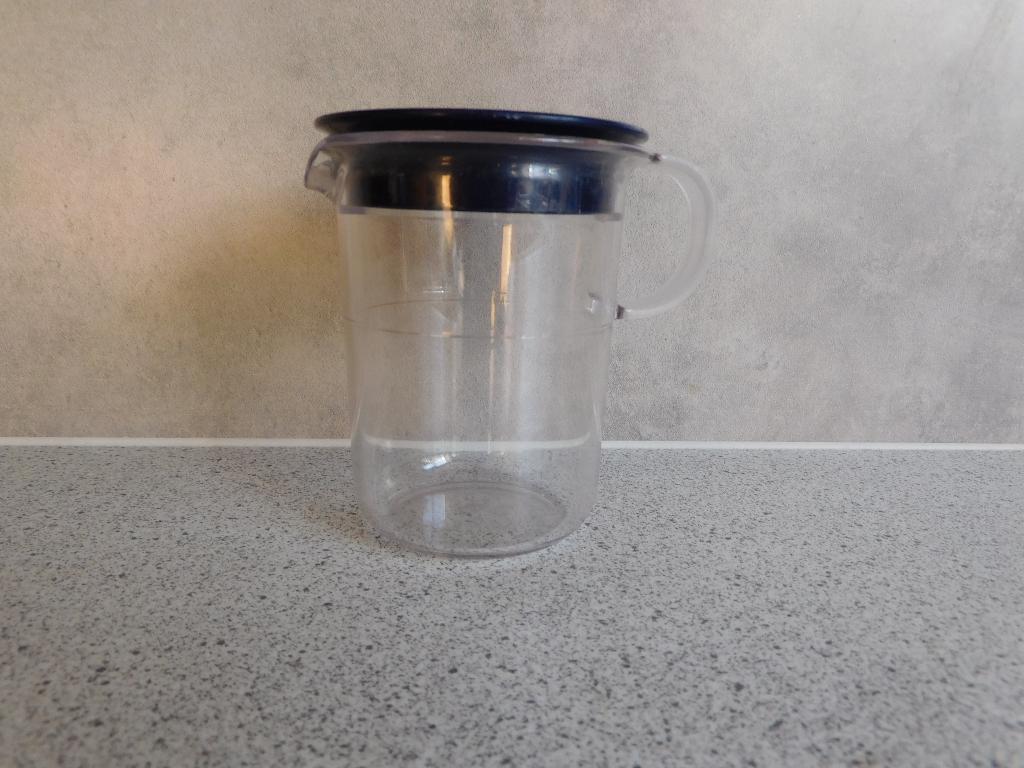 Tupperware Exclusieve Melkkan los deksel Indigo, Ophalen of Verzenden, Zo goed als nieuw, Blauw, Beker of Kan