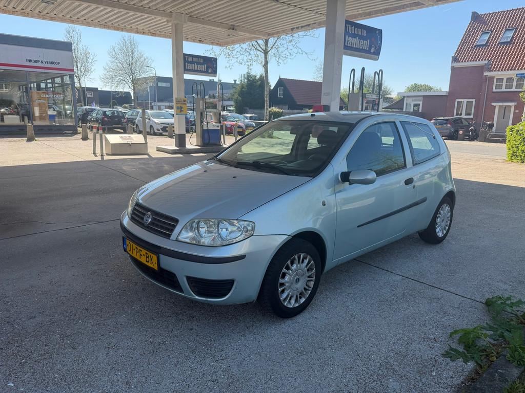 Fiat Punto 1.2 Dynamic, Auto's, Voorwielaandrijving, Stof, Gebruikt, 4 cilinders