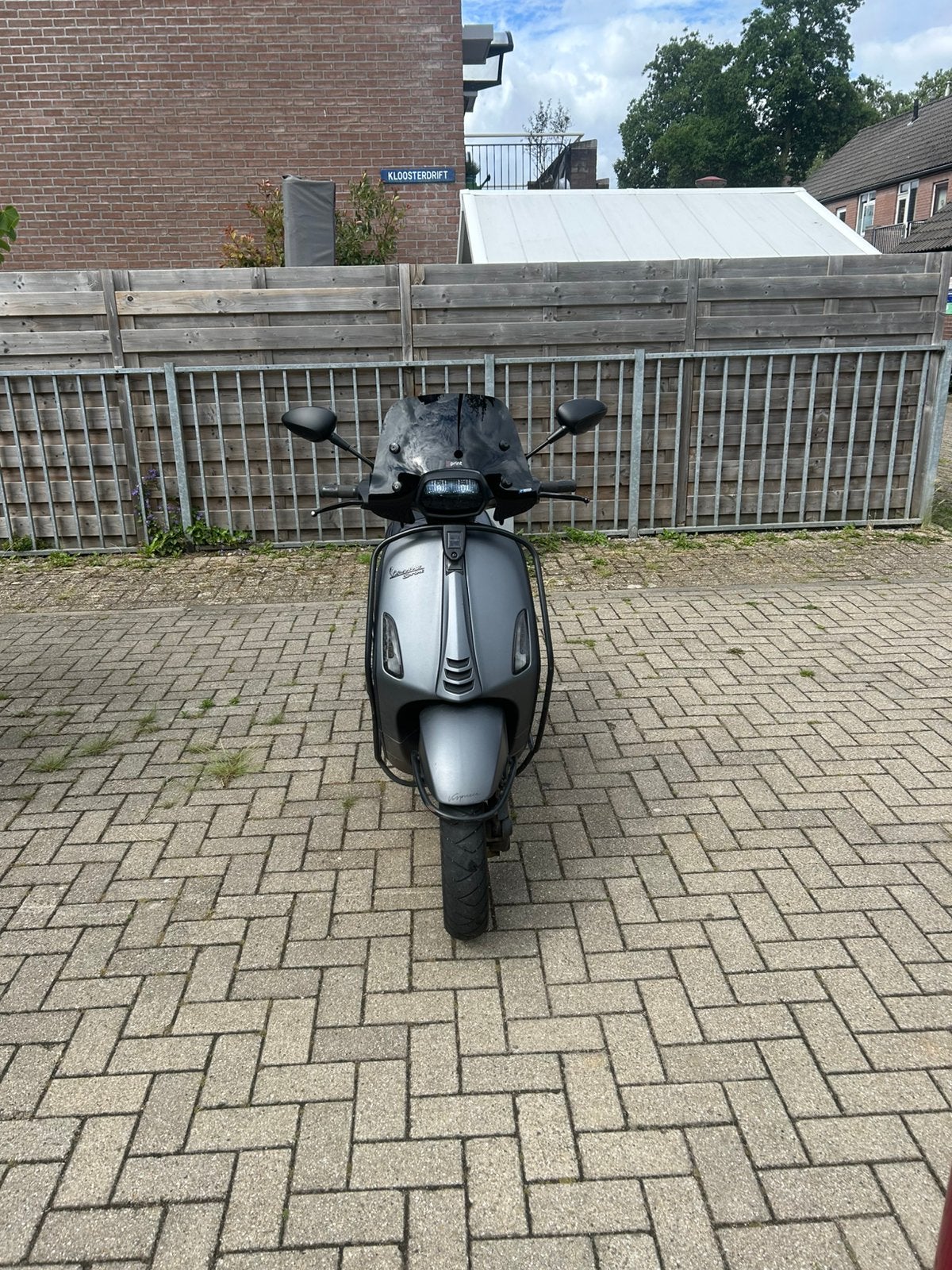 Vespa sprint E5 2023, Fietsen en Brommers, Scooters | Vespa, Zo goed als nieuw, Vespa S, Benzine, Ophalen of Verzenden