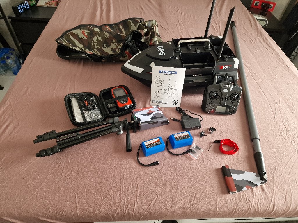 Nieuwe voerboot met fishfinder en GPS, Ophalen of Verzenden, Nieuw, Overige typen
