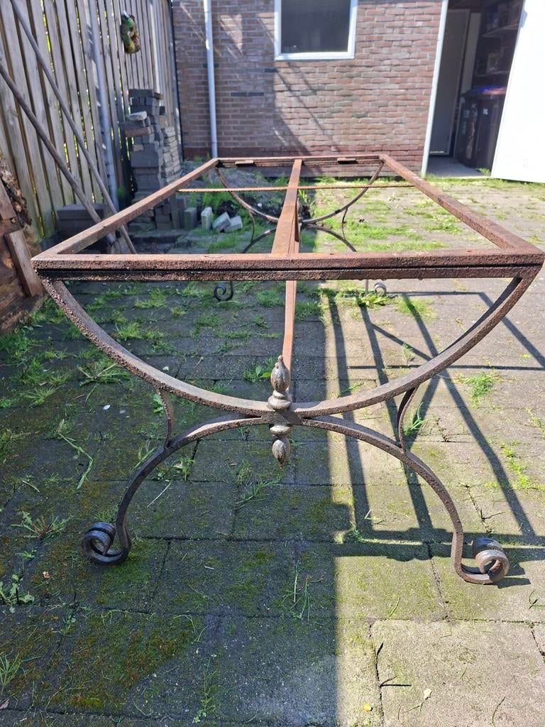 Gietijzeren tafelonderstel, Ophalen, Gebruikt, Metaal, Rechthoekig