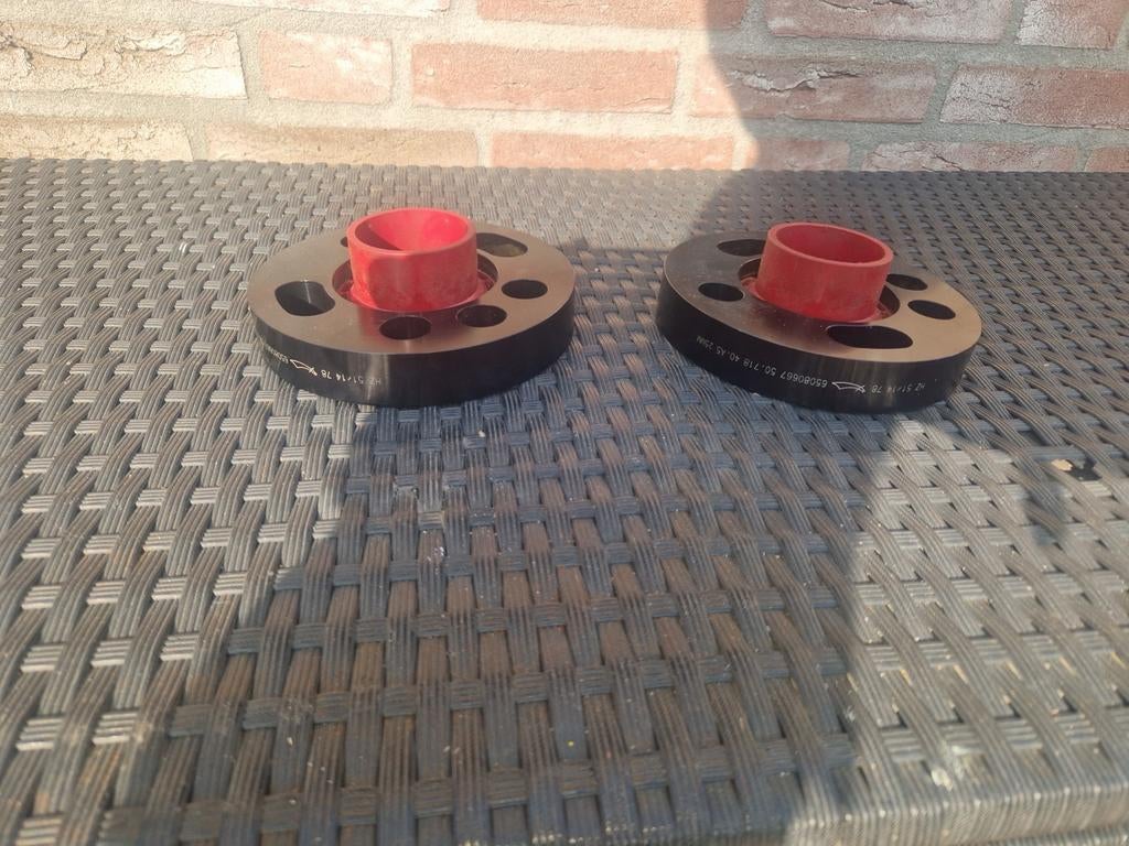 Spacers 25 mm multisteek zie foto's met centreerring na 57,1, Ophalen of Verzenden, Hout