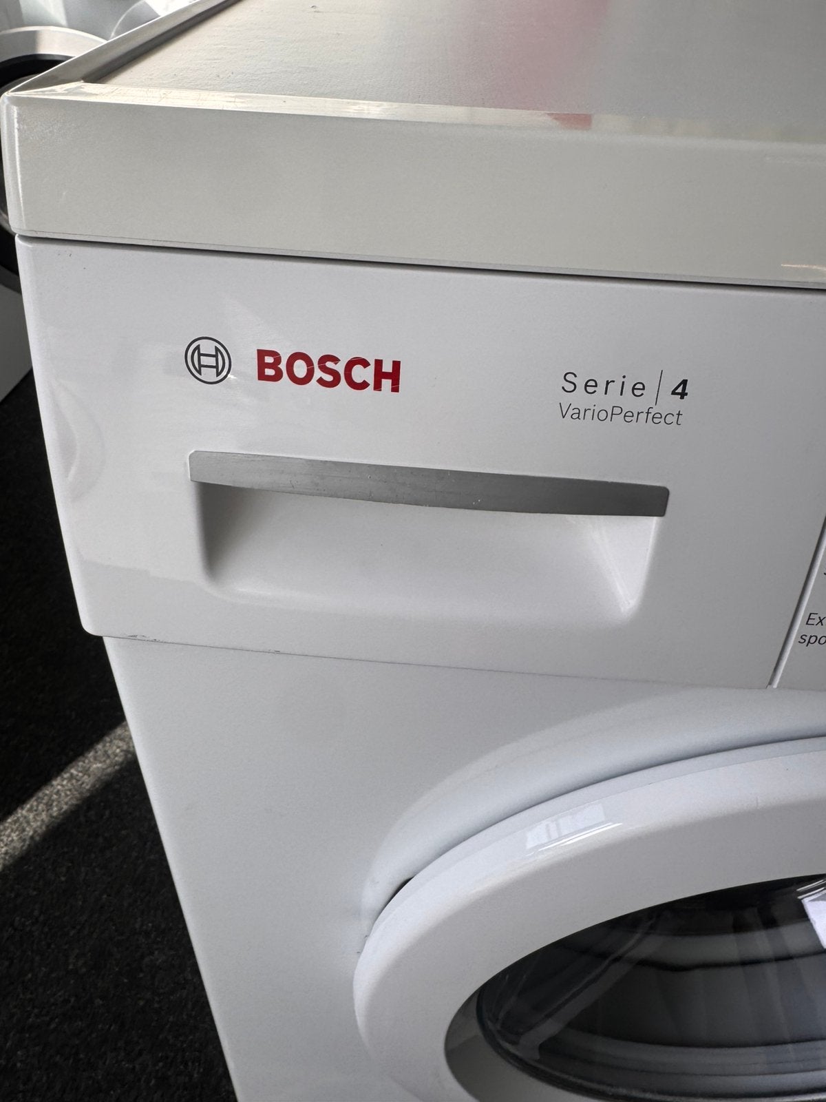 BOSCH 1400 SERIE 4 VARIO 7 KG met 1  jaar garantie, N, N, Refurbished, Ophalen of Verzenden