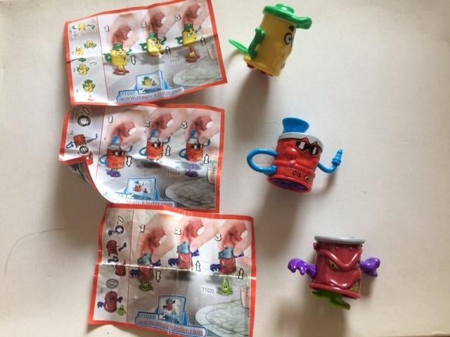TT033 TT034 TT037Uit ferrero surprise eieren, Verzamelen, Ophalen of Verzenden, Zo goed als nieuw