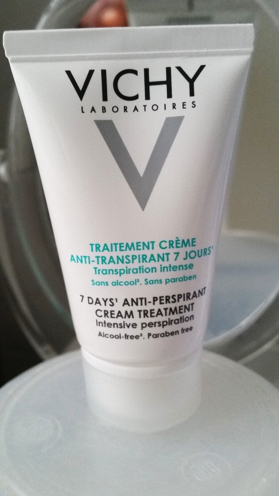 Vichy 7 days anti-perspirant cream., Ophalen of Verzenden, Nieuw, Bodylotion, Crème of Olie