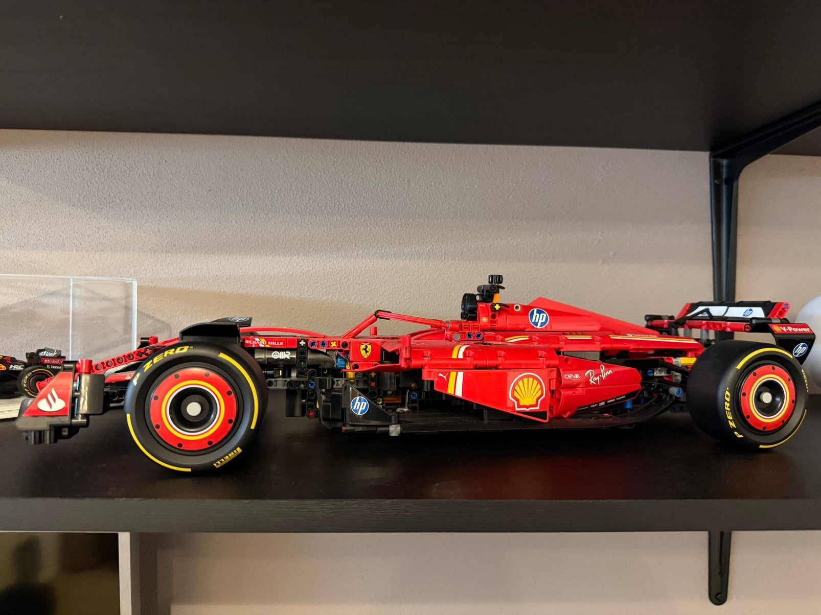 Ferrari SF-24 F1 auto, Kinderen en Baby's, Speelgoed | Duplo en Lego, Ophalen, Lego, Zo goed als nieuw, Technic