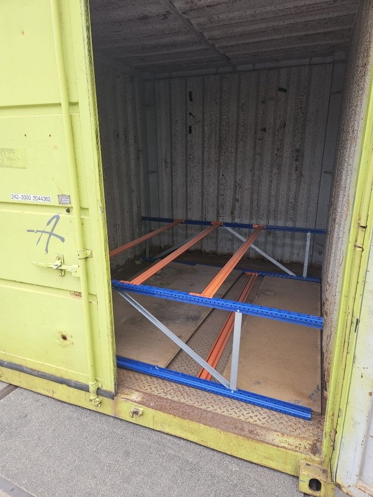 10 FT container, Ophalen