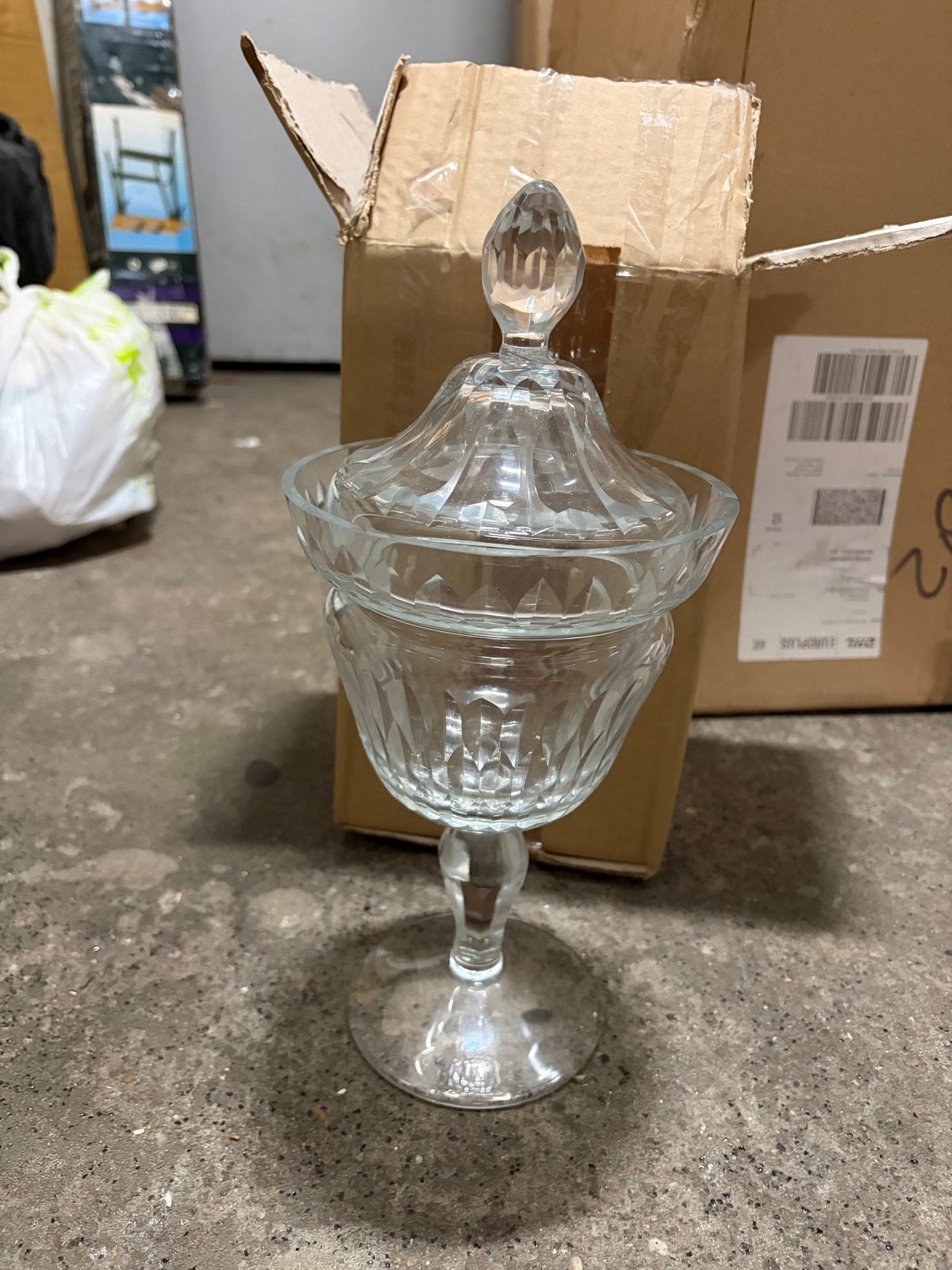 Glazen Bonbonnière op Voet met Deksel, Glas, Ophalen, Nieuw, Met deksel