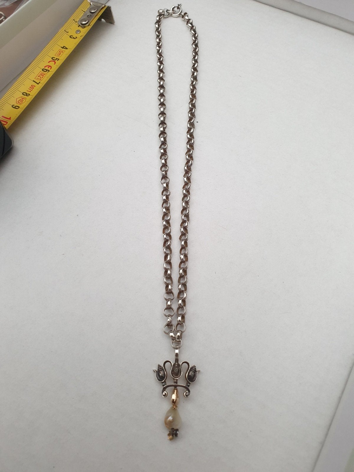 zeer fraaie antieke zilveren hanger aan zilveren ketting (Z1, Ophalen of Verzenden, Zilver, Hanger