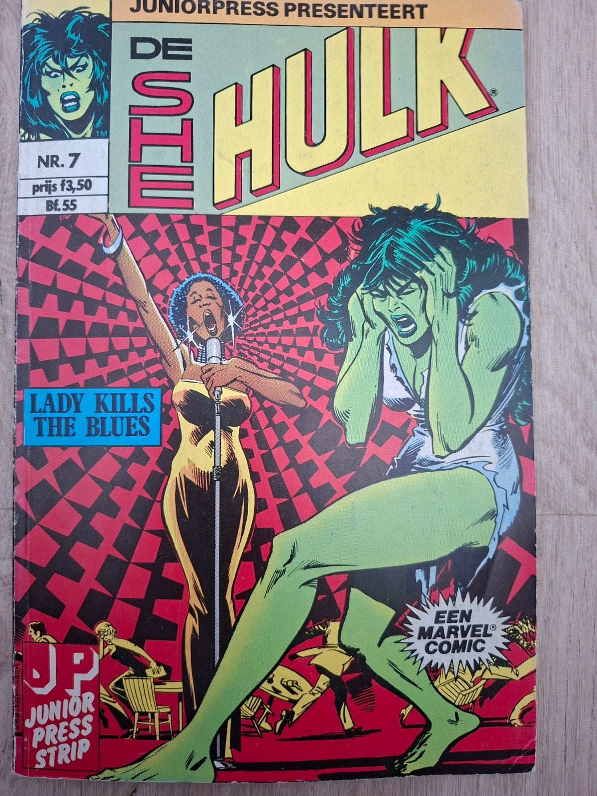 De She-Hulk Nr. 7 - Juniorpress Marvel Comic, Eén stripboek, Ophalen of Verzenden, Gelezen, Marvel Comics