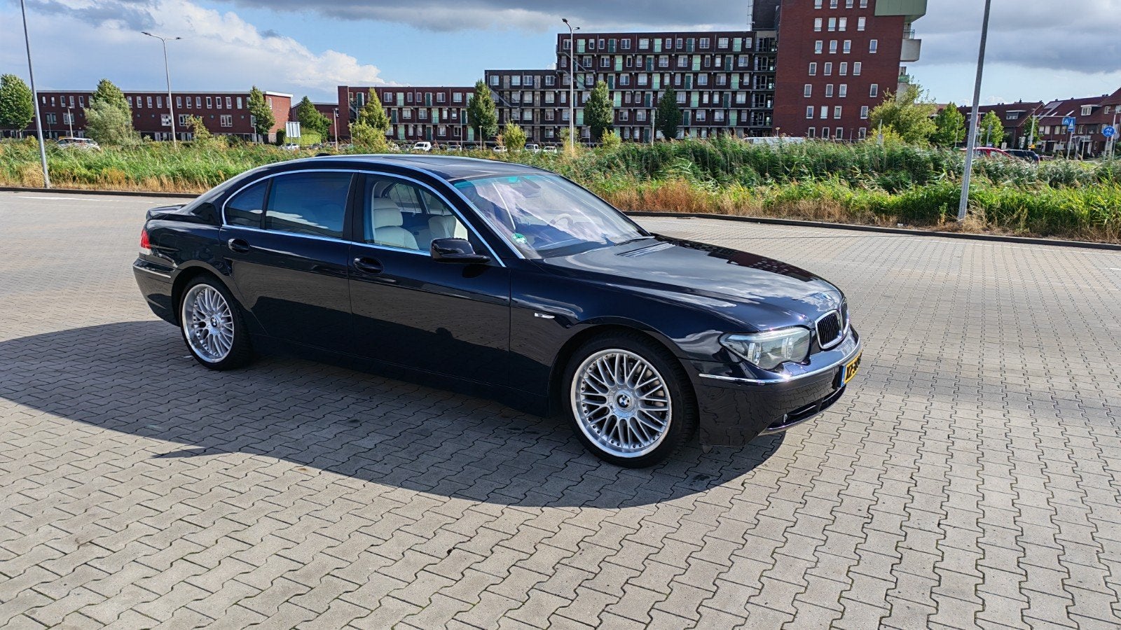 BMW 745LI individual 2003, Auto's, BMW, Automaat, Achterwielaandrijving, 8 cilinders, 1885 kg