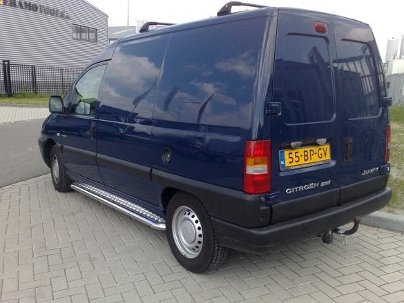 Peugeot Expert Sidebars met aluminium treeplank
