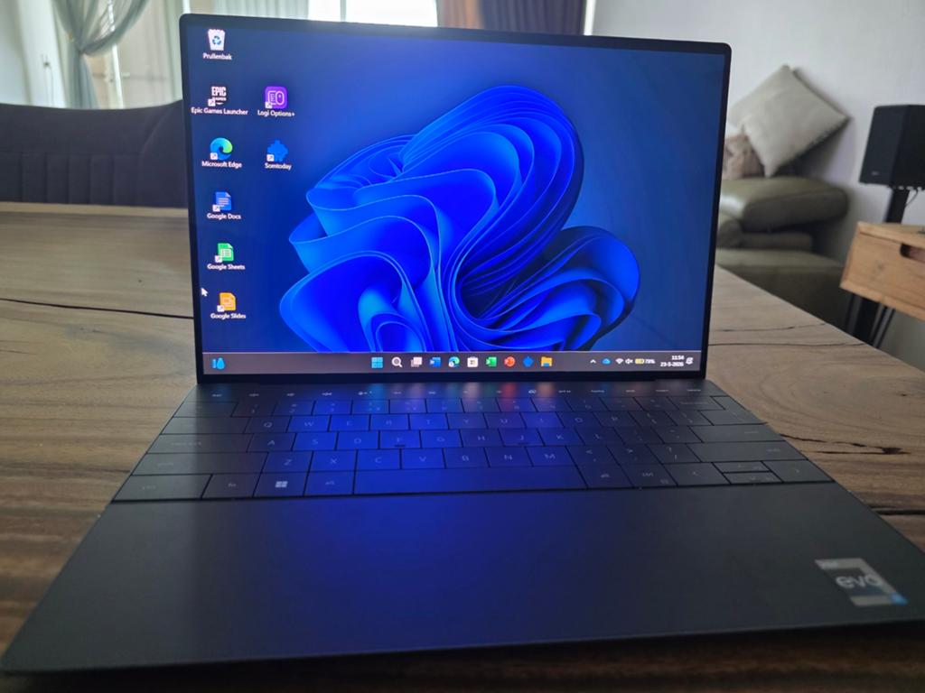 Dell xps 9320, Computers en Software, Windows Laptops, Ophalen, Zo goed als nieuw, 15 inch, 2 tot 3 Ghz