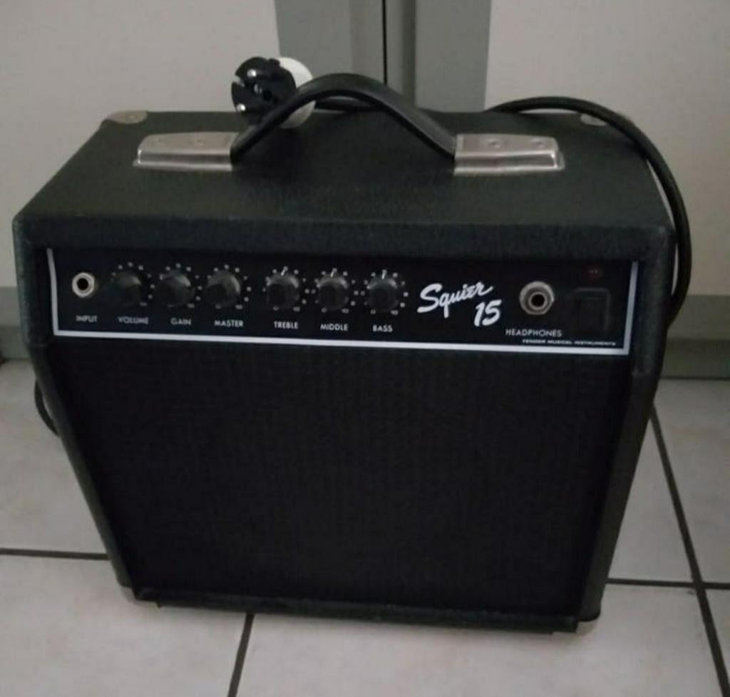 Fender squier 15 gitaar versterker, Ophalen, Zo goed als nieuw, Gitaar, Minder dan 50 watt