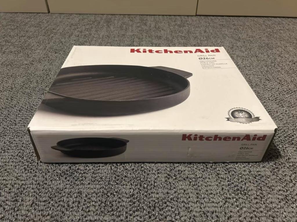KitchenAid Grillpan 26 cm - Nieuw in doos, Huis en Inrichting, Overige typen, Nieuw, Ophalen of Verzenden, Gietijzer