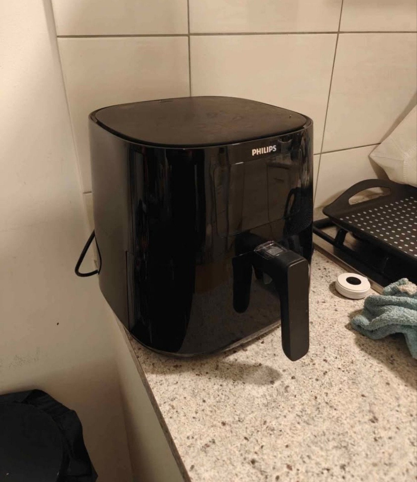 Philips Essential Airfryer - Zo goed als nieuw, Ophalen of Verzenden, Zo goed als nieuw, Airfryer, 1000 t/m 1499 gram