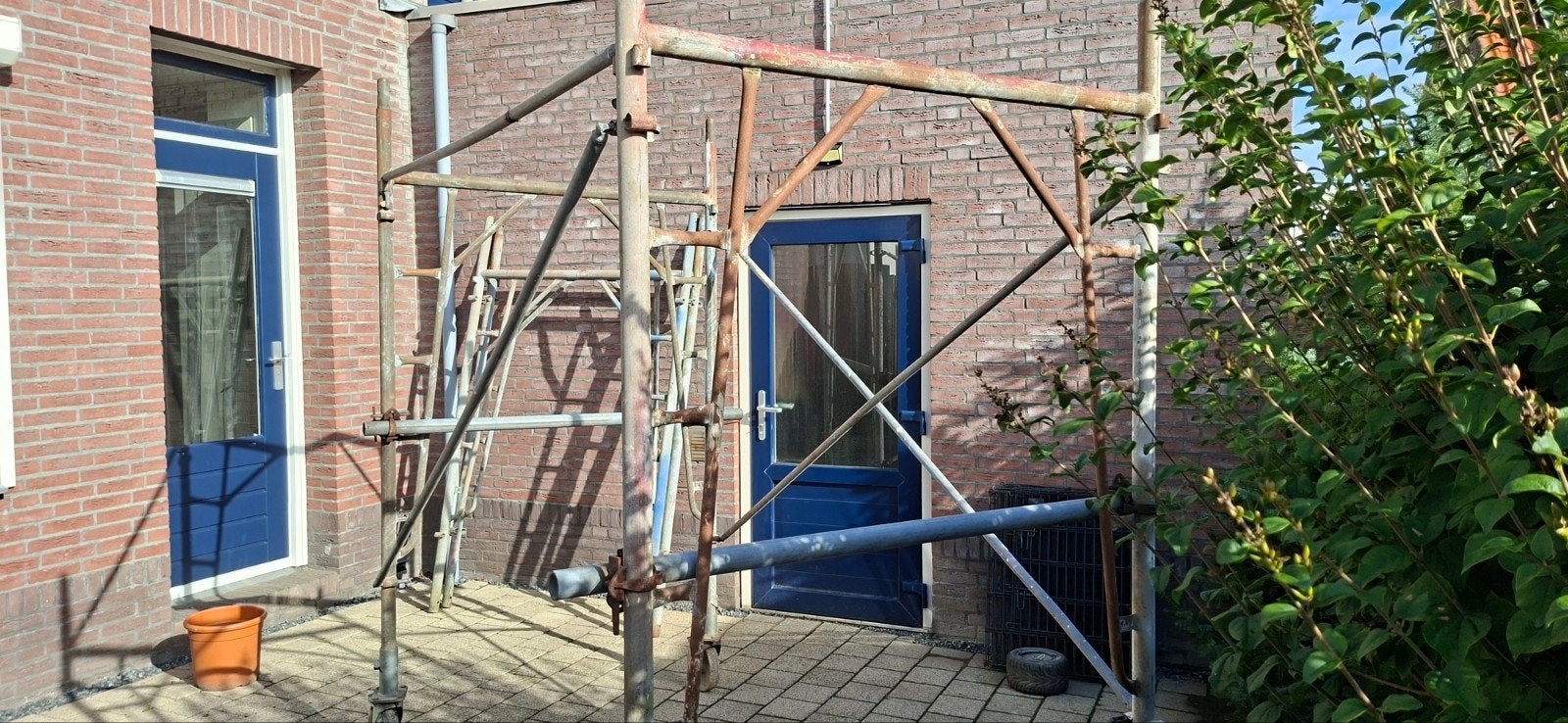 steiger metaal 5 mtr hoog, Doe-het-zelf en Verbouw, Ophalen, Gebruikt, Rolsteiger of Kamersteiger, 5 meter of hoger