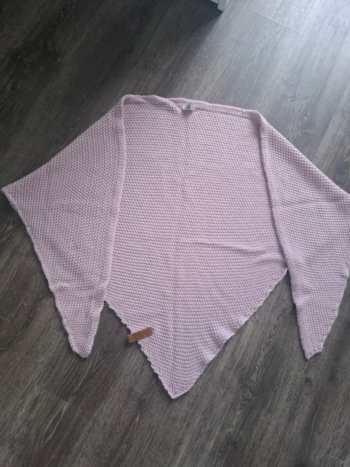 Grote Roze Driehoeksjaal The Knit Factory, The Knit Factory, Ophalen of Verzenden, Nieuw, Sjaal