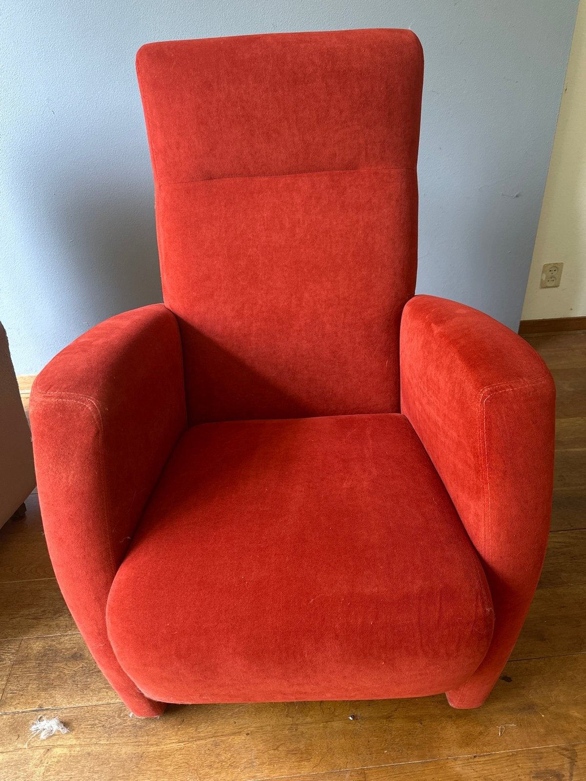 Zo goed als nieuwe oranje/rode fauteuil, Ophalen, Zo goed als nieuw, Stof, 75 tot 100 cm