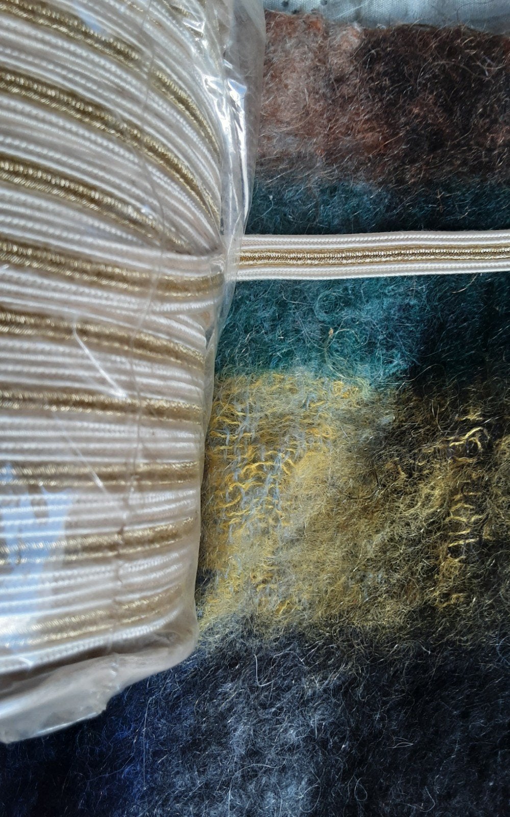 Nieuw band met gouddraad - 50 meter, Overige materialen, Verzenden, Goud, Nieuw
