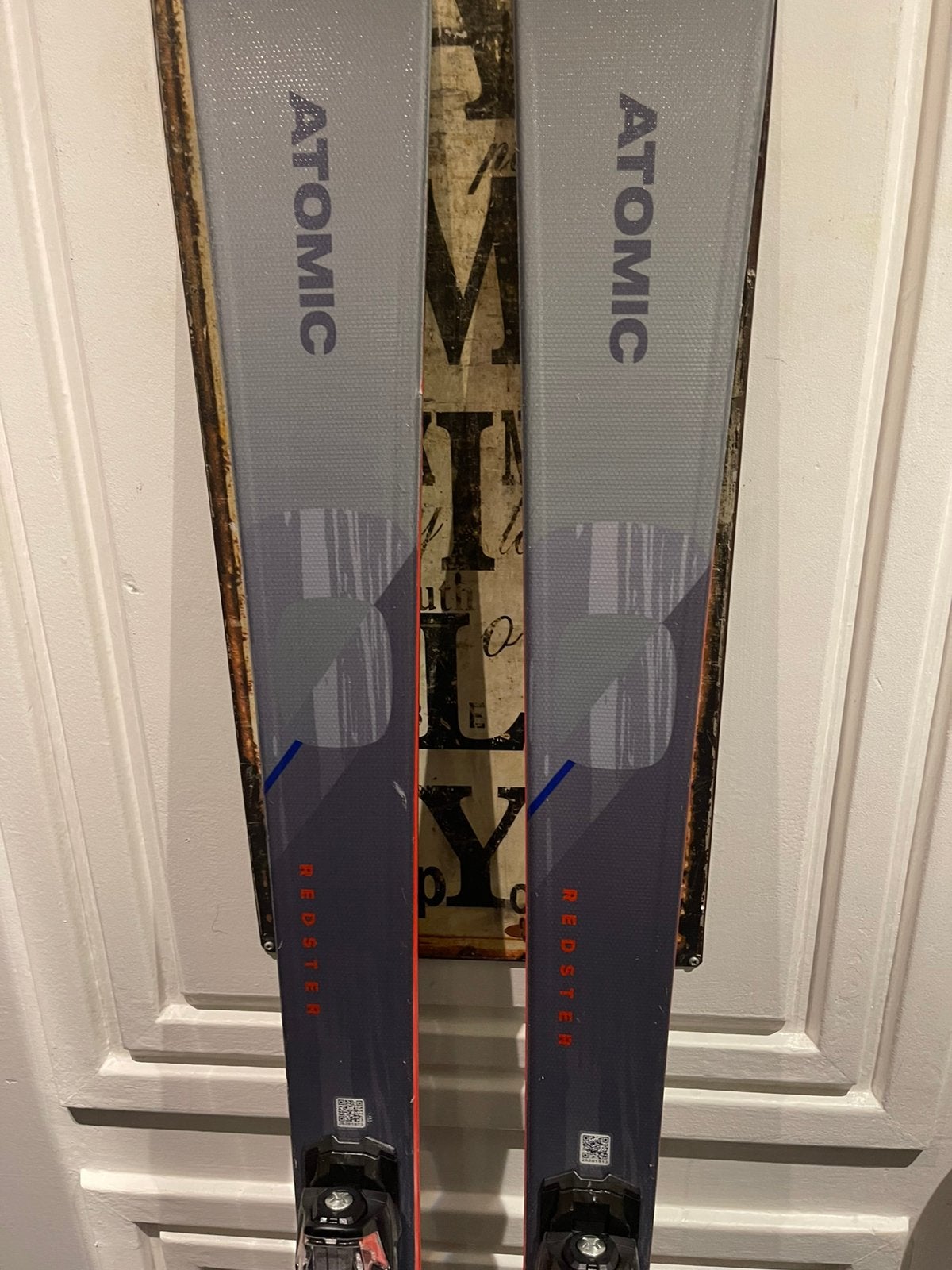 177cm ATOMIC REDSTER QTI 799€ top carve skis, 160 tot 180 cm, Ophalen of Verzenden, Zo goed als nieuw, Carve