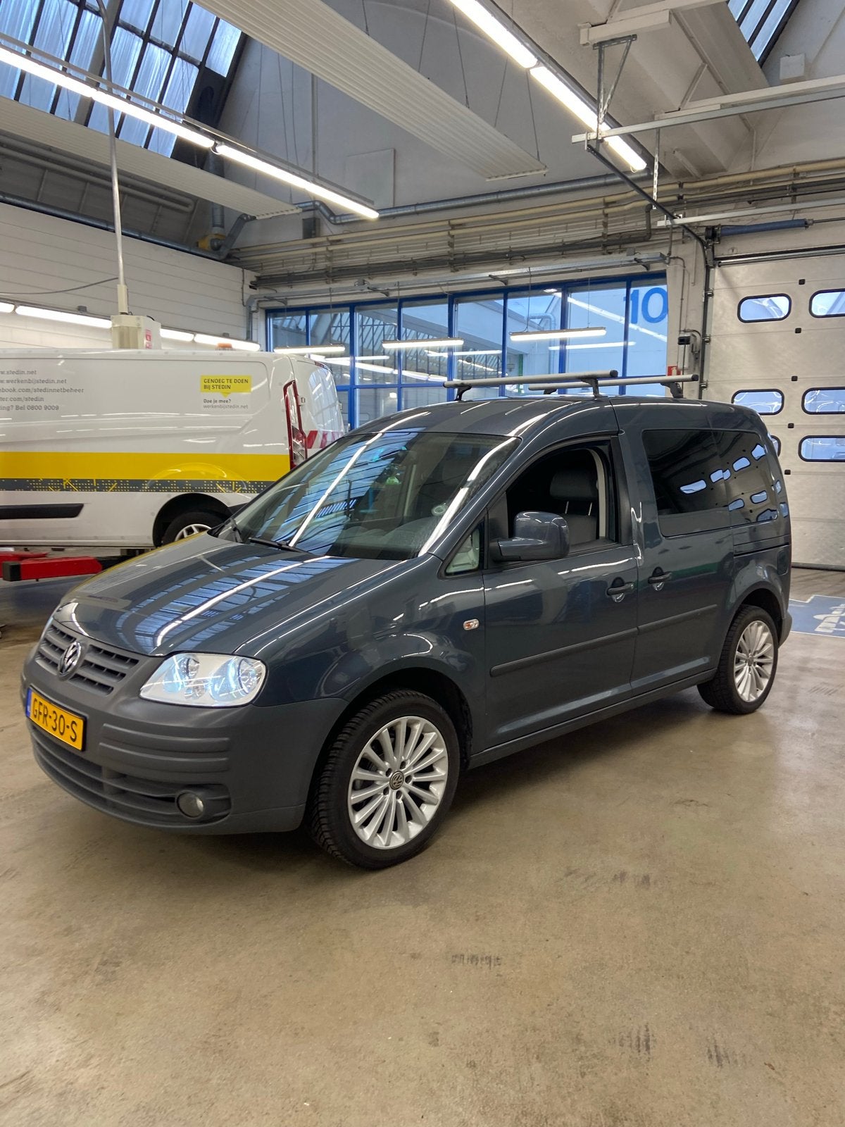 Volkswagen Caddy Combi 1.4 (campervan), Auto's, Stof, 1282 kg, 1200 kg, Grijs