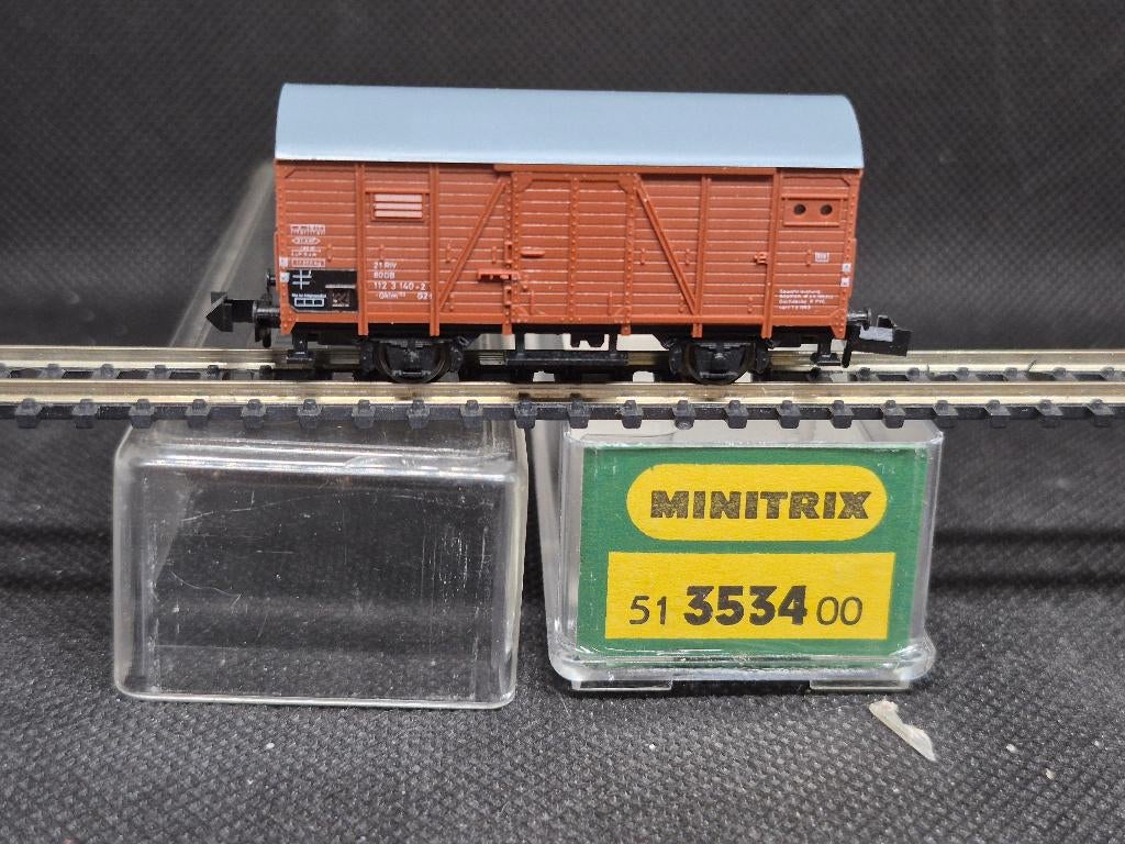Minitrix 3534 - gedekte goederenwagen Gklm193 (15296), Gebruikt, Gelijkstroom, Trix, Wagon