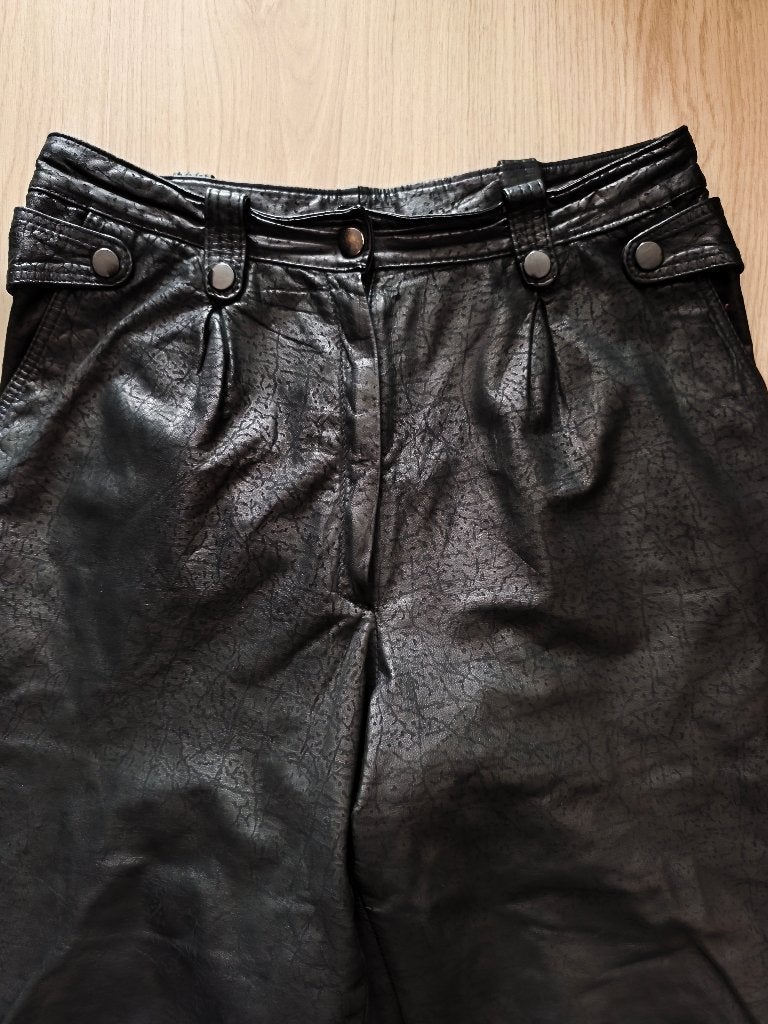 Leren broek, maat 40, Kleding | Dames, Broeken en Pantalons, Maat 38/40 (M), Zwart, Ophalen of Verzenden, Lang