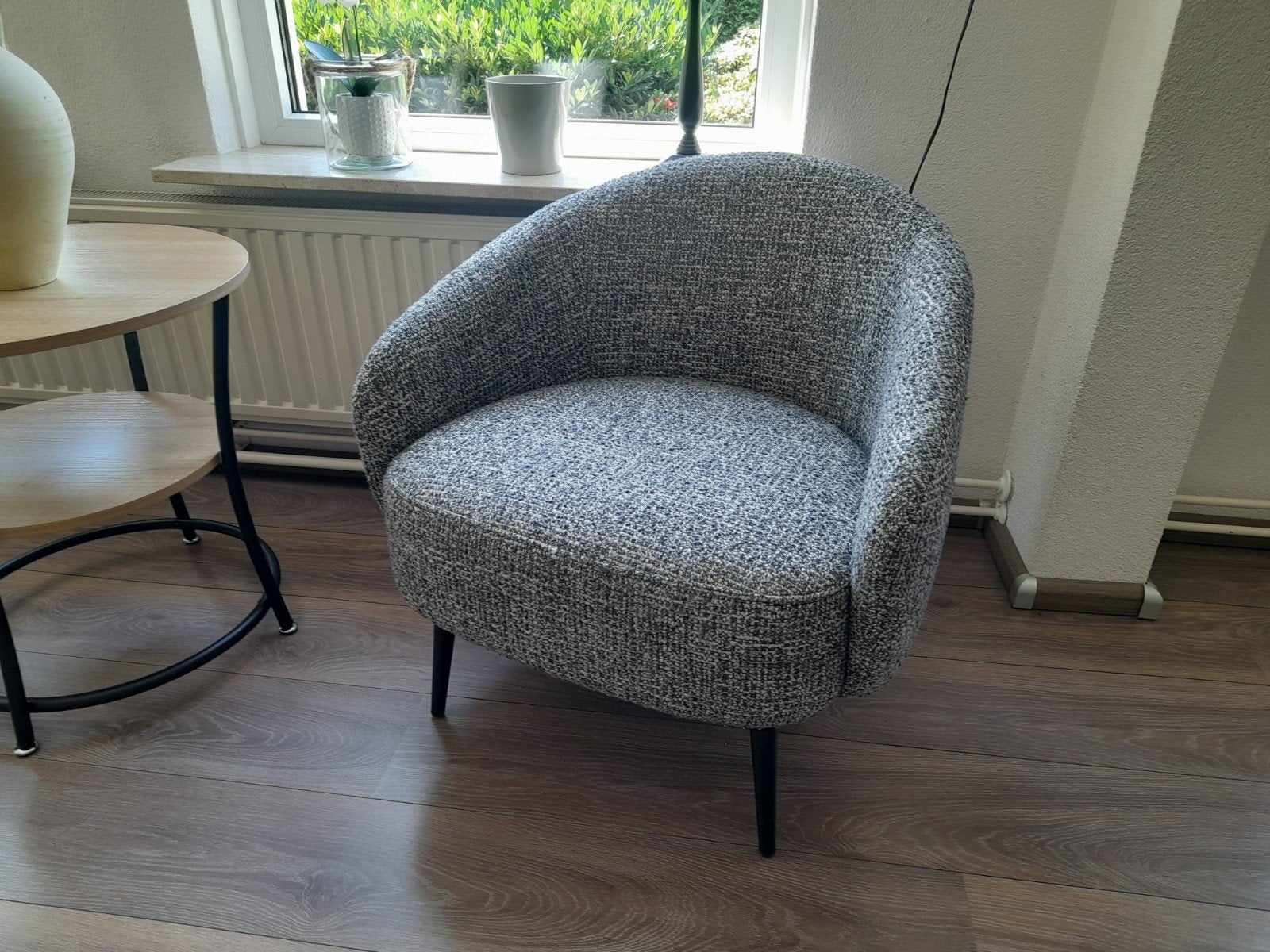 Twee comfortabele grijze fauteuils, Ophalen