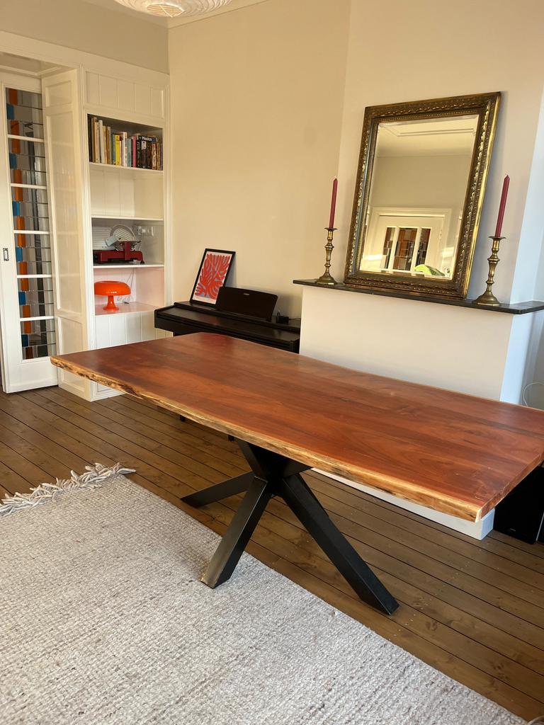 Massieve boomstam tafel 200-100 (ophalen), Ophalen, 200 cm of meer, 50 tot 100 cm, Zo goed als nieuw