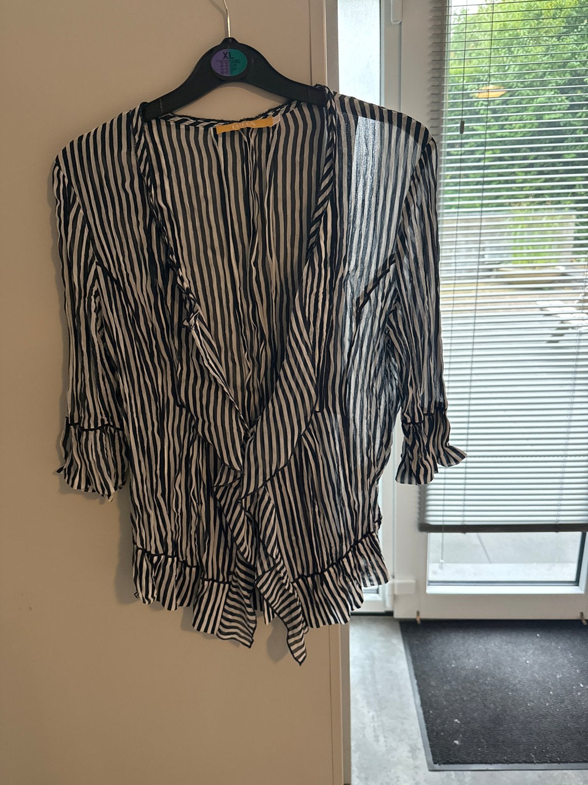 Biba blouse maat 42, Kleding | Dames, Blouses en Tunieken, Ophalen of Verzenden, Gedragen, Maat 42/44 (L), Zwart