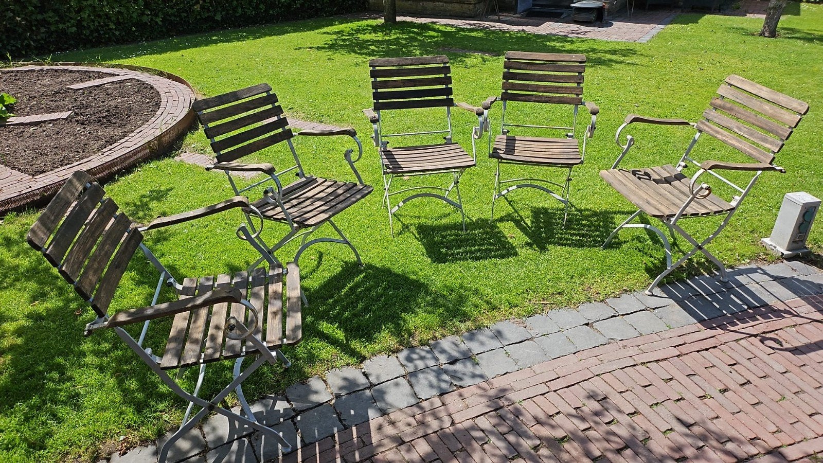 Tuinstoelen, Ophalen