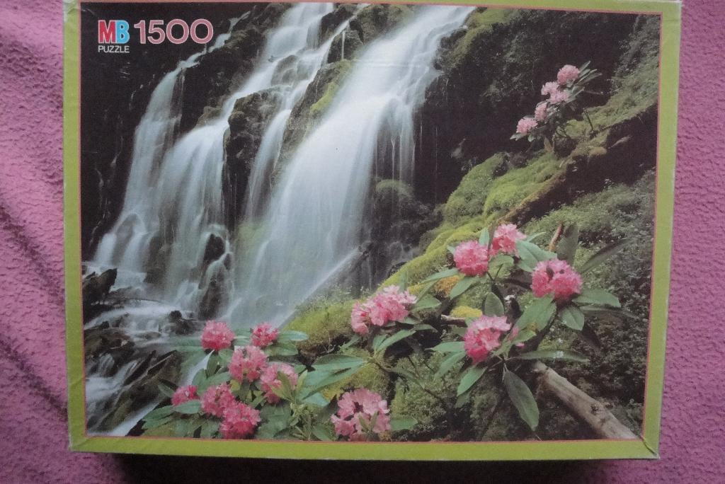 MB NATURE PUZZLE 1.500 stukjes   voor 2,95euro., Ophalen of Verzenden, 500 t/m 1500 stukjes, Zo goed als nieuw