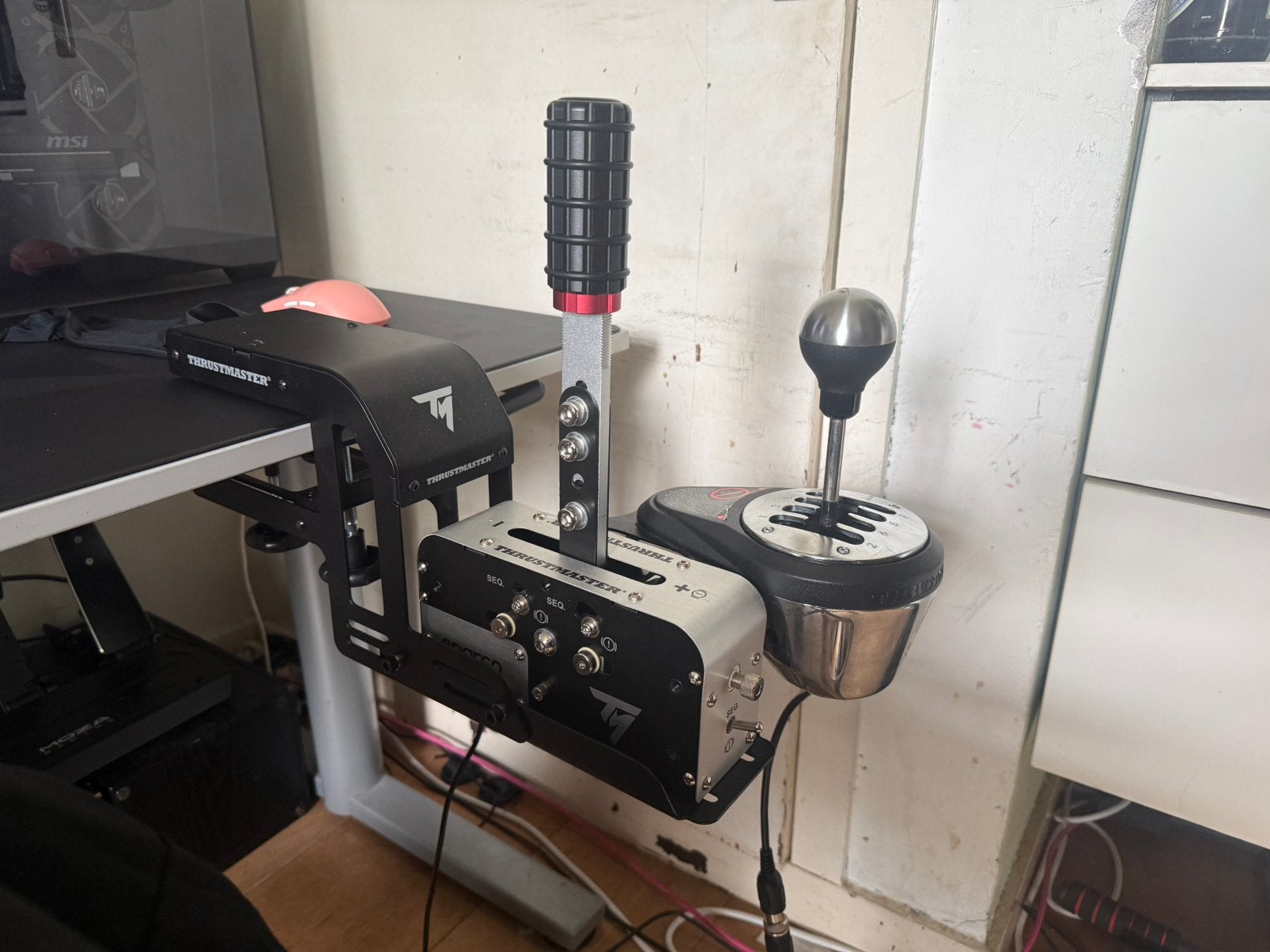 Thrustmaster TSS Handbrake & TH8A Shifter & Racing Clamp, Ophalen, Gebruikt