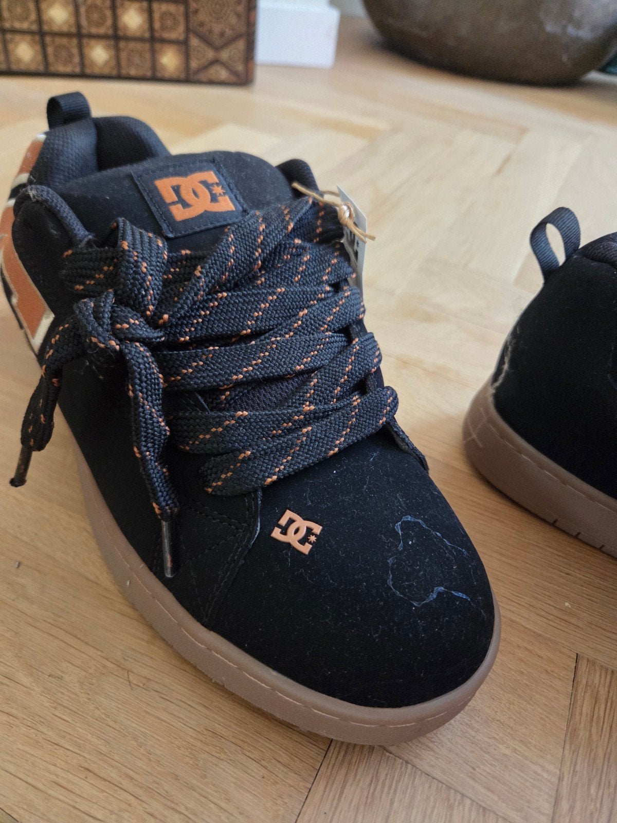 nieuwe speakers, maat 43, past als 53, Ophalen of Verzenden, Nieuw, Schoenen