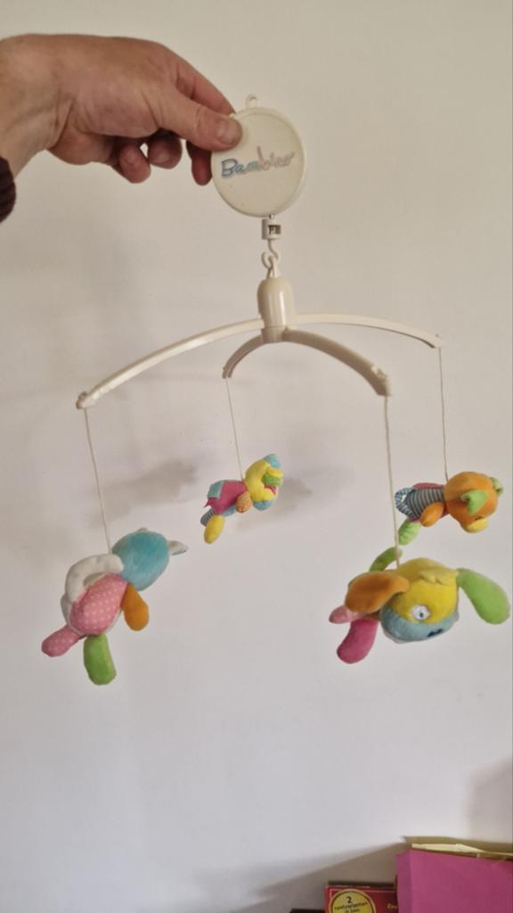 Bambino Muziekmobiel met zachte knuffels, Kinderen en Baby's, Speelgoed | Babyspeelgoed, Ophalen, Zo goed als nieuw, Overige typen