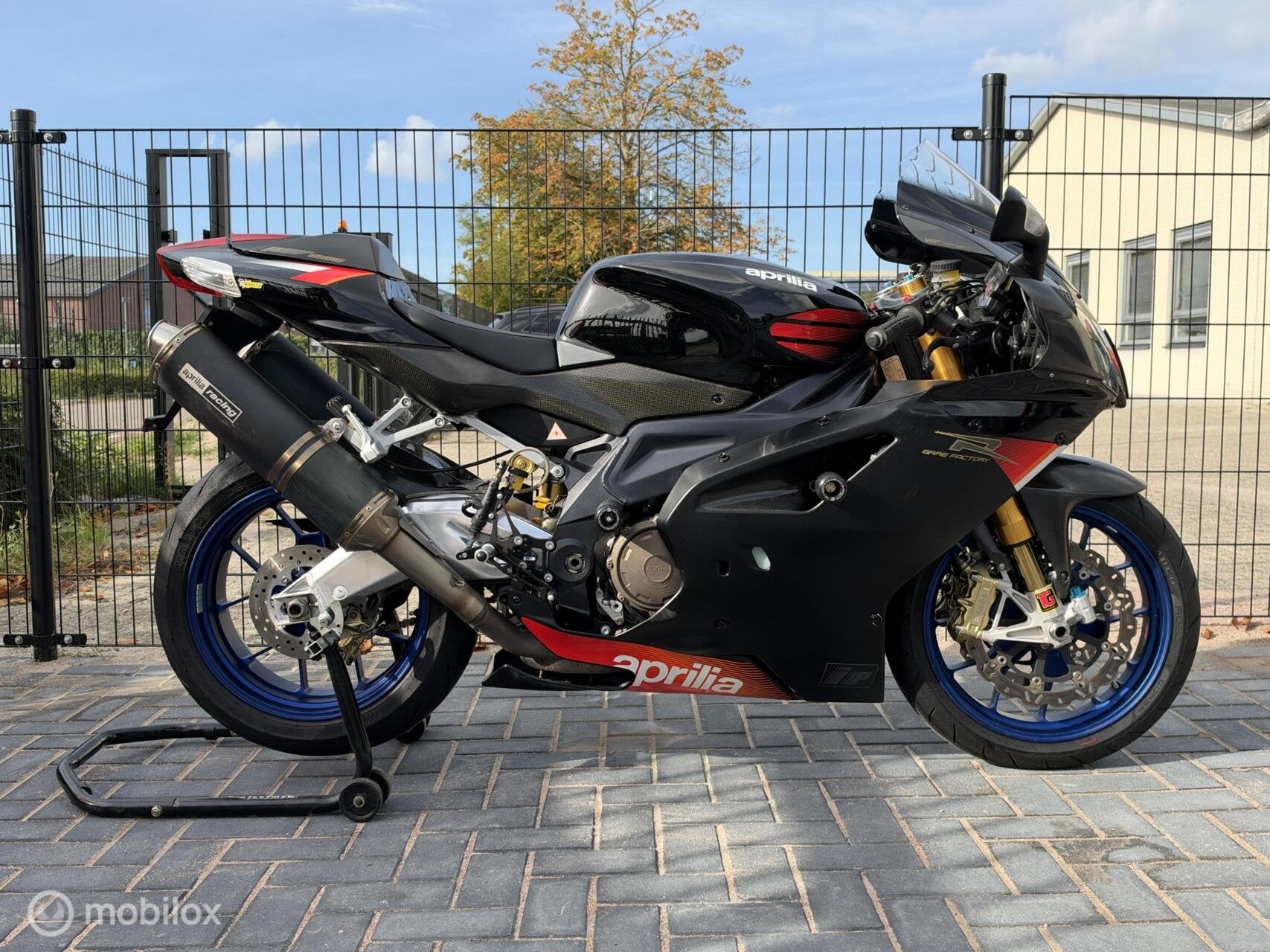 Aprilia RSV 1000 R 1000 Factory Ohlins, OZ velgen, Via Guglielmo Marconi, 2, 30033 Noale VE, Italië, Info@aprilia.com, Aprilia