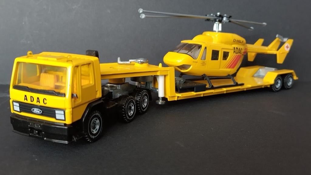 Ford Cargo Adac Helicopter Heli 1:55 Siku 3719 Pol, Hobby en Vrije tijd, Modelauto's | Overige schalen, Schlittenbacherstrasse 60 Lüdenscheid Germany