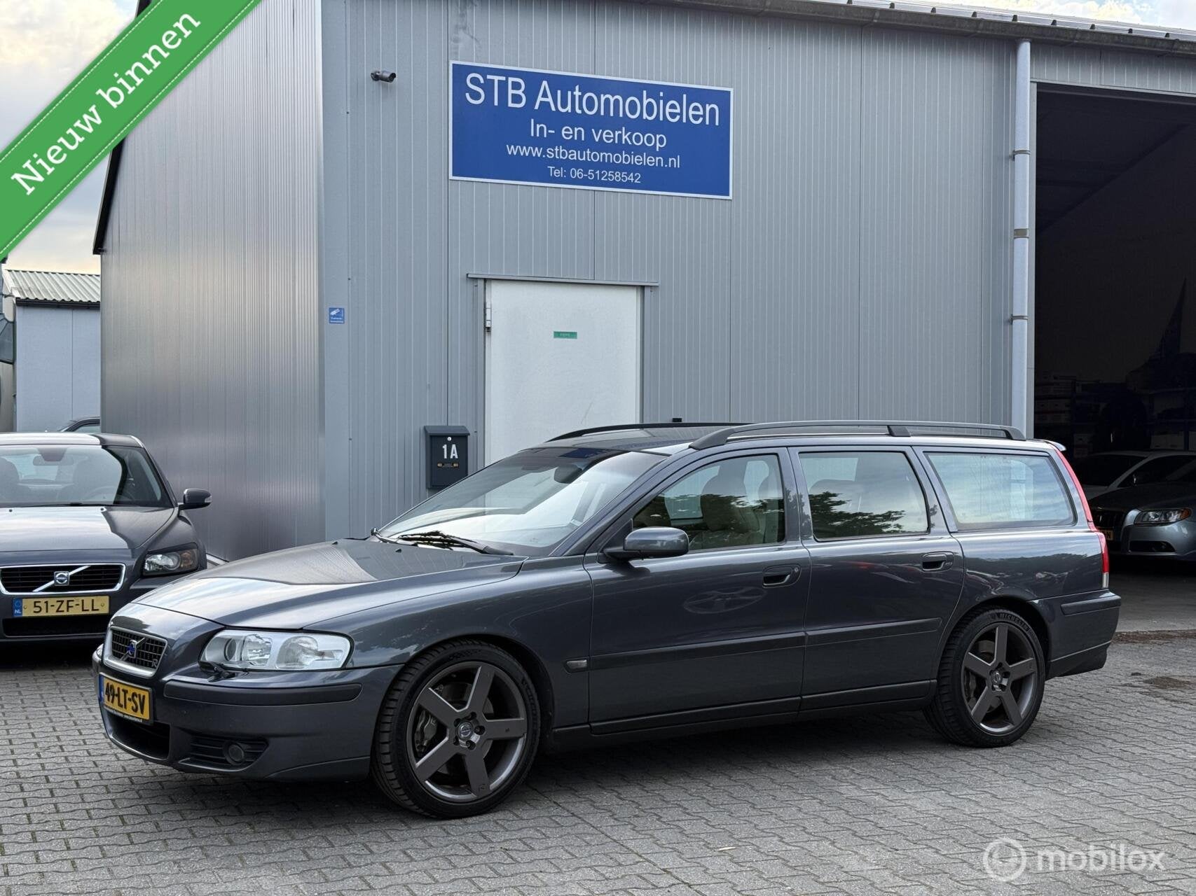 Volvo V70 2.5 R, Handbak, Origineel NL, Topstaat, Auto's, Stoelverwarming, 2521 cc, Handgeschakeld, Vierwielaandrijving